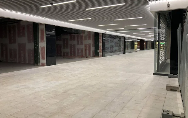 GALERIE: Po rekonstrukci otevřený obchodní dům Atrium
