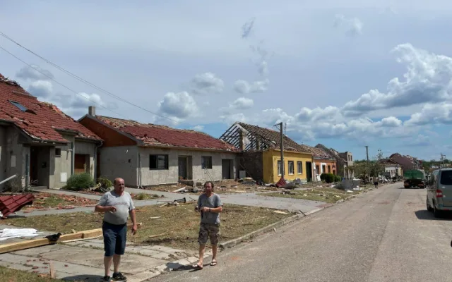 Následky řádění tornáda na Břeclavsku a Hodonínsku