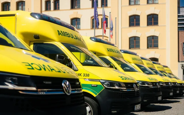 Záchranná služba v Královéhradeckém kraji má sedm nových sanitek