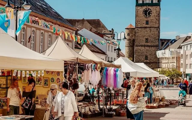 Jičín - město pohádky s podtitulem HÁJAJÁ