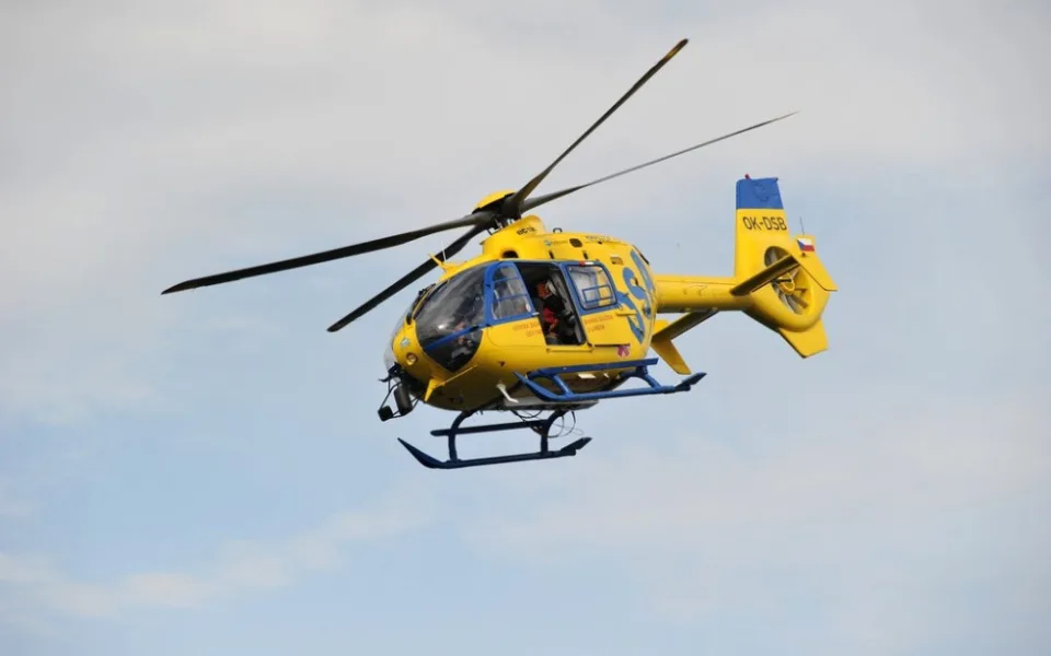 EC 135
