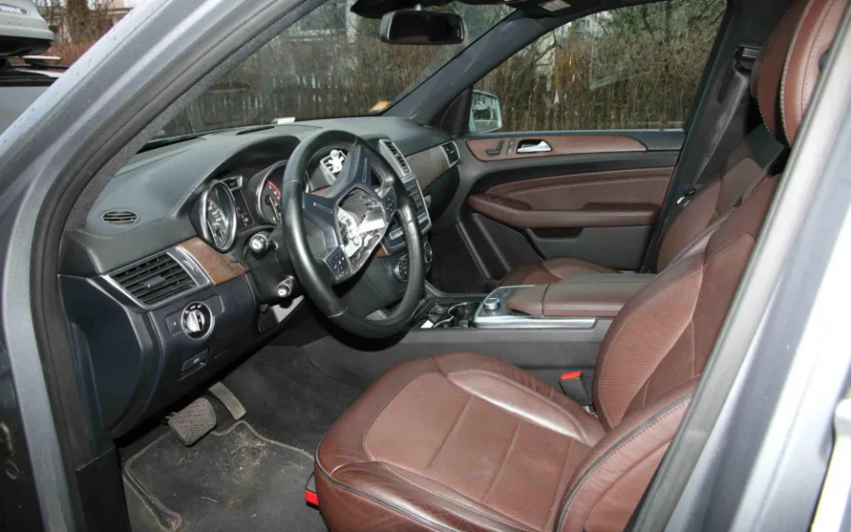 Vyloupené auto