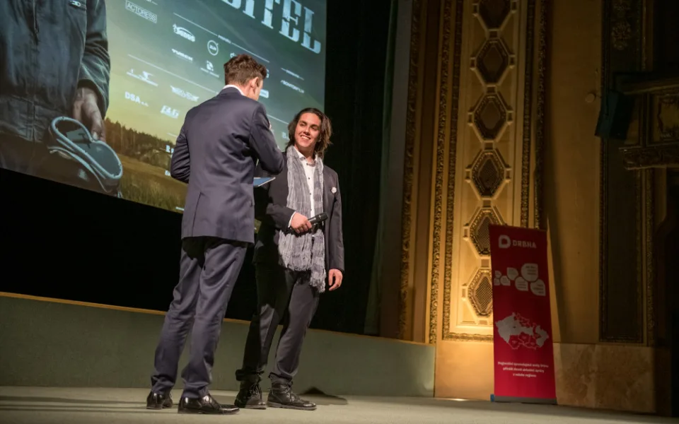 Film Narušitel se chystá do kin, na premiéru přišly největší hvězdy českého hereckého nebe