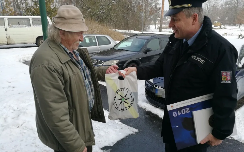 https://www.policie.cz/SCRIPT/ViewImage.aspx?id=885436&amp;docname=Pokus-kradeze-vloupanim-v-Jicine-ze-dne-02.-02.-2019
