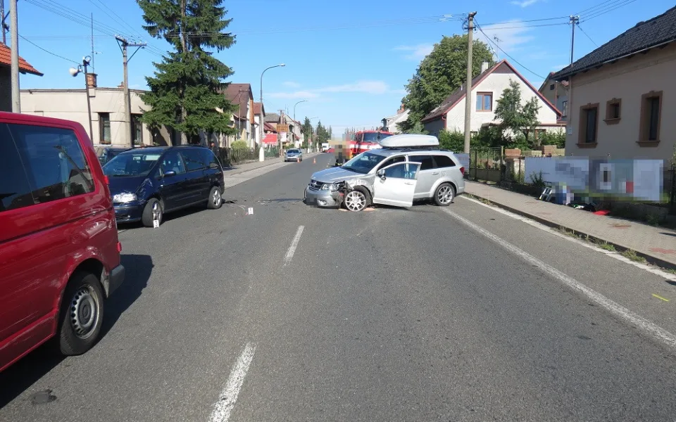 Nehoda v Ostroměři.
