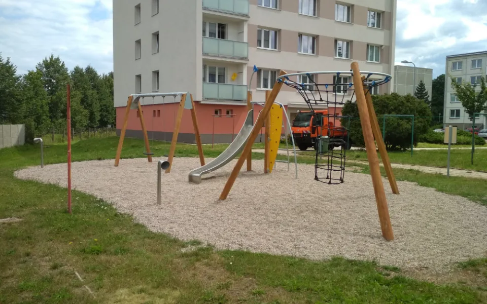 Jedno z opravených hřišť.