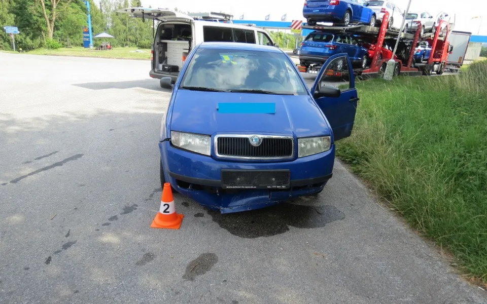 Poškozené auto.