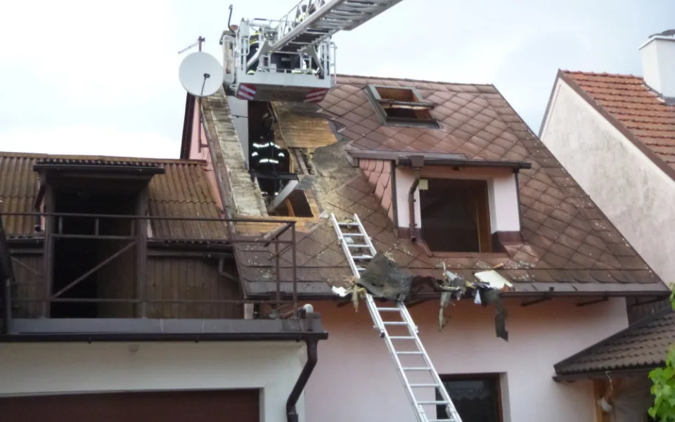 Střecha rodinného domu.