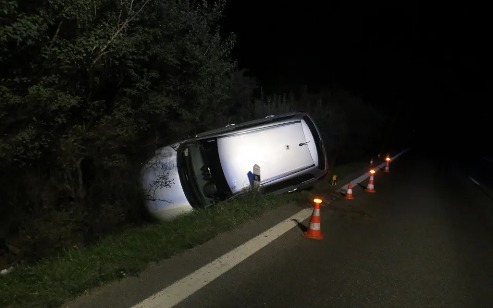 Řidička po nehodě utekla