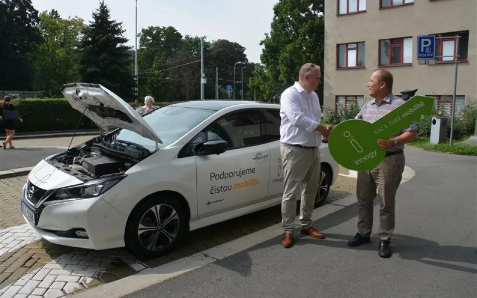 Od září bude město využívat elektromobily