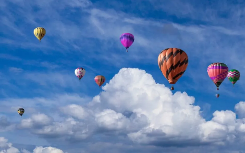 Horkovzdušné balony jsou skvělou podívanou