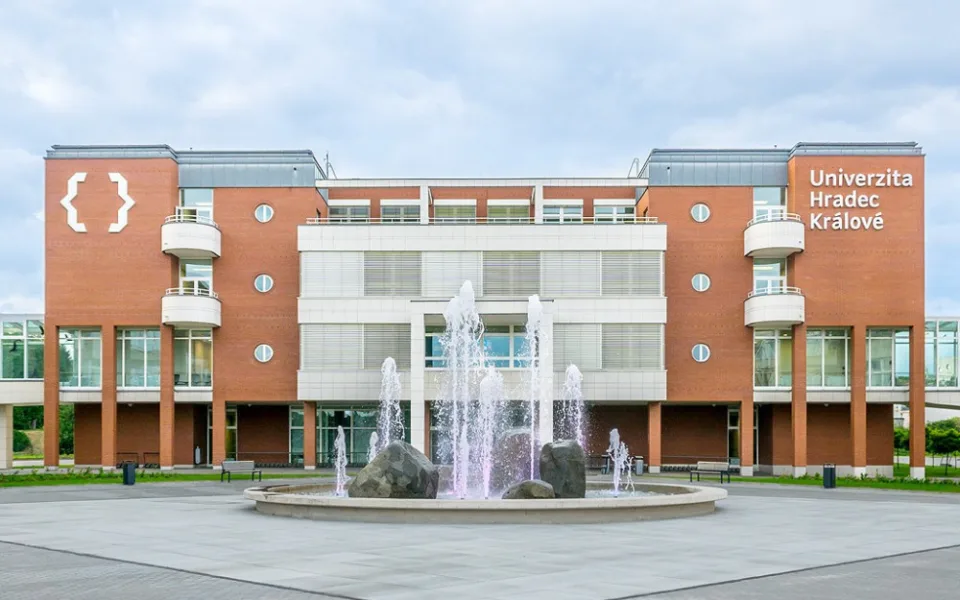 Univerzita Hradec Králové