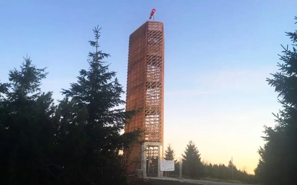 V Orlických horách vyrostla nová krásná rozhledna. 