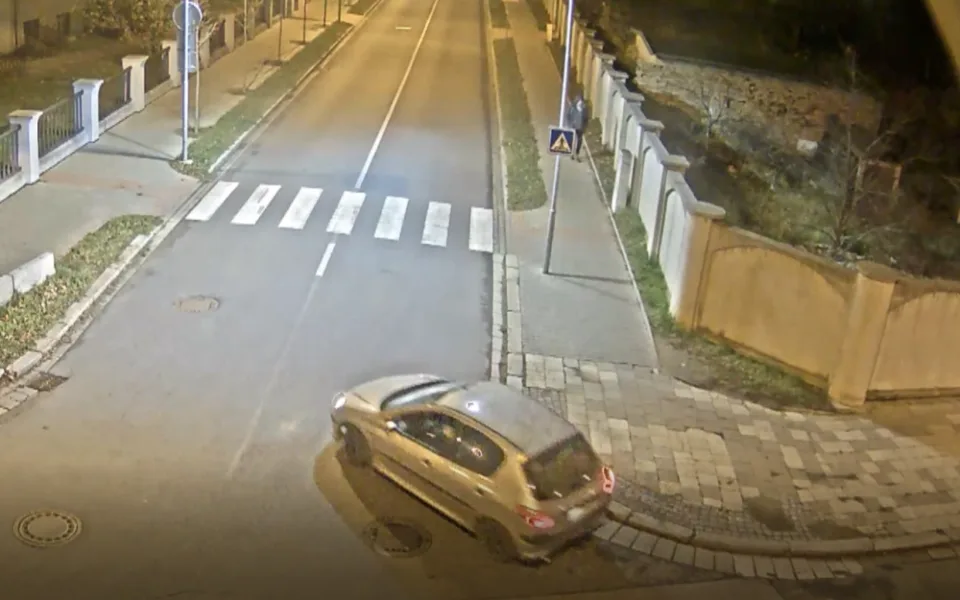 Řidičku zaznamenala bezpečností kamera