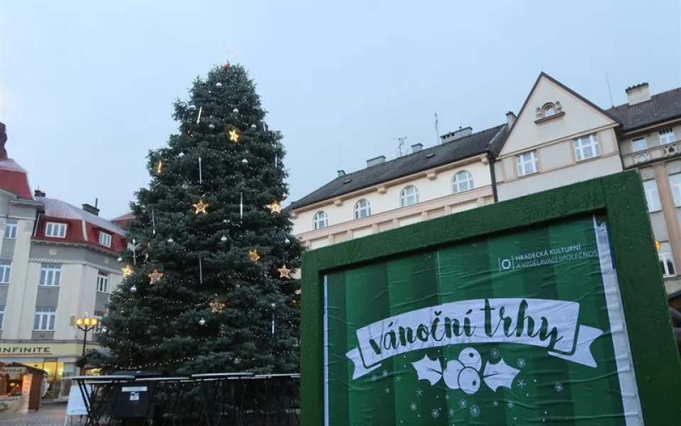 Trhy na Masarykové náměstí startují