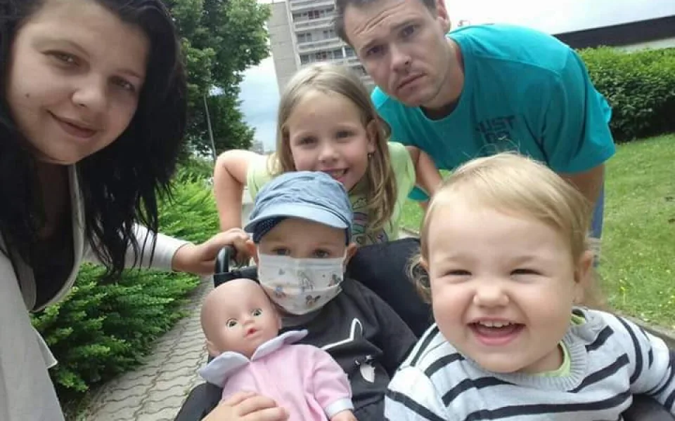 Rodina malé Patrície a dalších dvou dcer