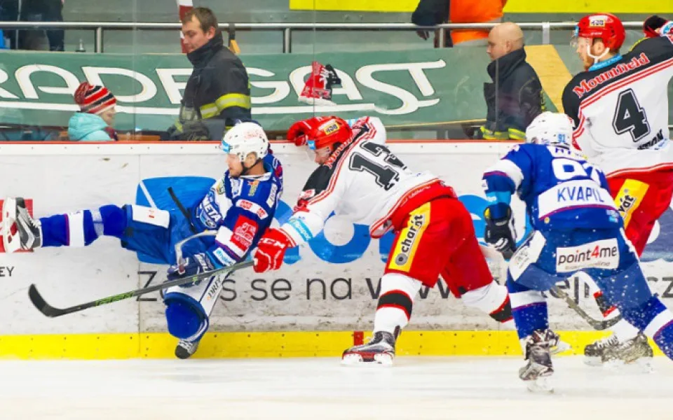 Hradec v duelu s Kometou