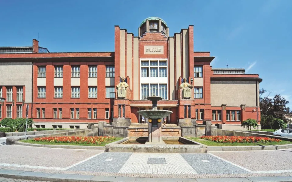 Muzeum východních Čech Hradec Králové.
