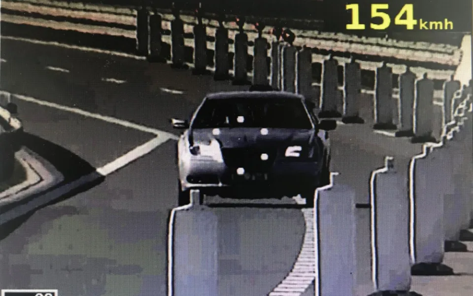 Na osmdesátce letěl rychlostí 154 km/h. Řidiči hrozí 10 tisíc pokuta