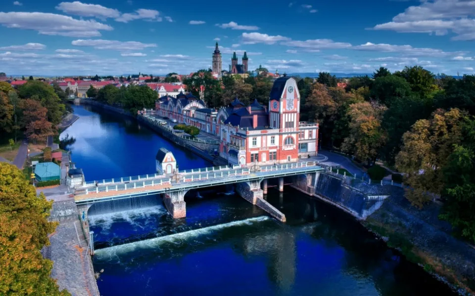 Pardubice věří ve spojení s Hradcem Králové. Kde se vzala vzájemná rivalita?