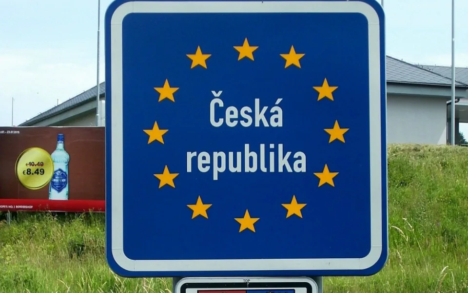 Od zítřka můžeme na 48 hodin cestovat mezi Českou a Slovenskou republikou