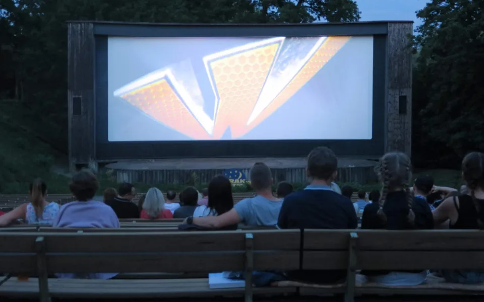 SLetní kino Širák