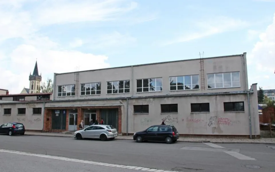 Tělocvična na Wolkerově nábřeží