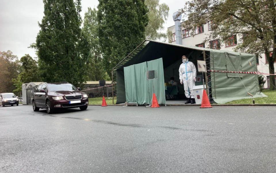 DRIVE-IN hlasování v kraji moc lidí nevyužilo. Fronty se netvořily, vše proběhlo bez komplikací