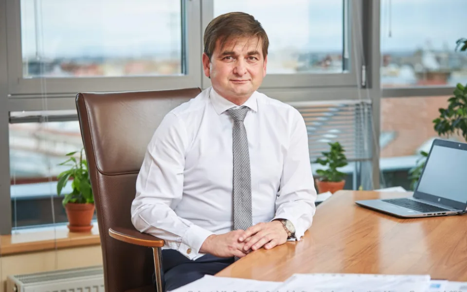 Vítěz voleb jedná s Piráty, KDU-ČSL a TOP 09. ČSSD a ANO nabídlo Pirátům hejtmanské křeslo