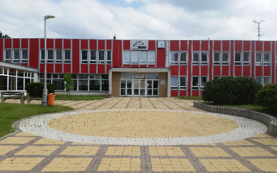 ilustrační foto-ZŠ Štefánikova Hradec Králové