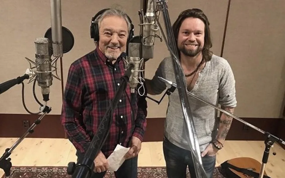 Richard Krajčo splnil slib Karlu Gottovi: rok po jeho smrti vydává společný song
