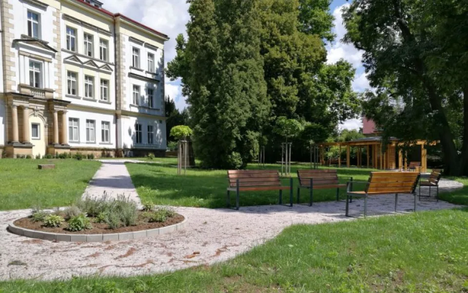 Hořická nemocnice prosí o pomoc, má nedostatek personálu