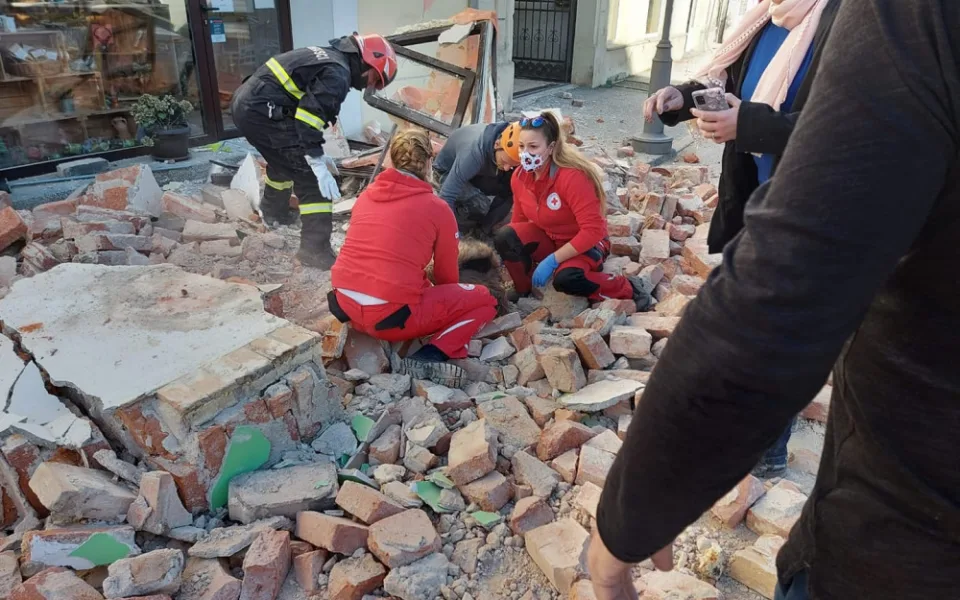 Chorvatsko zasáhlo další silné zemětřesení, seismografy zaznamenaly otřesy i v Hradci Králové