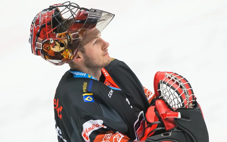 Hokejový brankář Marek Mazanec