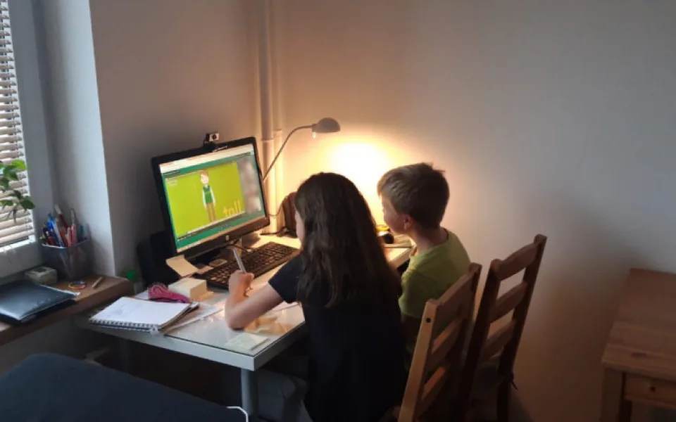 Sebrat dětem notebook, který používají na distanční výuku? Na to exekutoři nemají právo