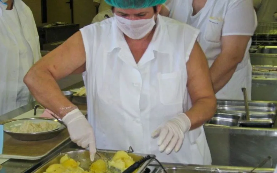 Fakultní nemocnice Hradec Králové zavádí novou dietu na prevenci obezity