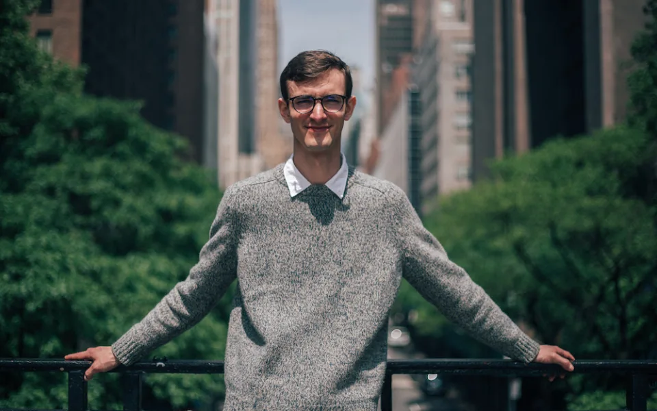 Z Pištína až do New Yorku. Přijímací proces na americkou univerzitu je v mnoha ohledech specifický, říká vědec Roman Huszár
