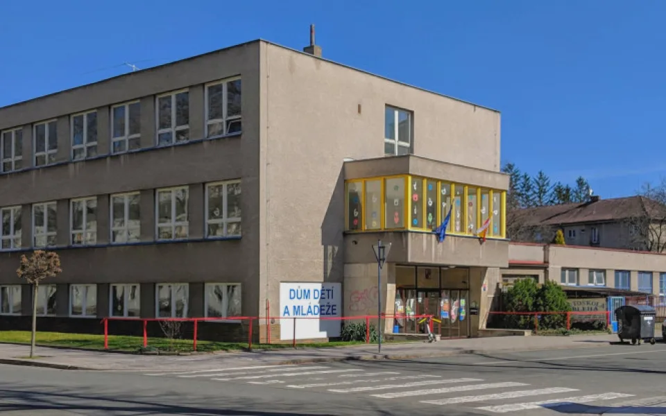 Dům dětí a mládeže v Hradci Králové se chystá na rozšíření aktivit. Potřeba bude negativní test