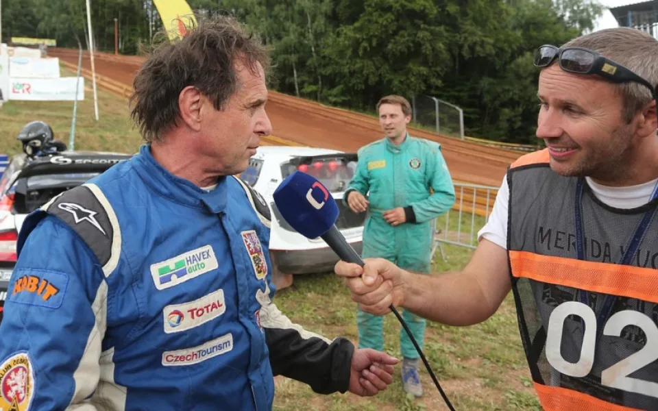 Autokrosař Fejfar se po letech vrací do kategorie velkých buggyn