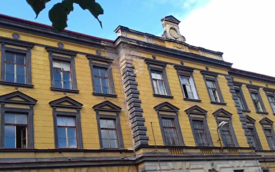 Jičín prodal dvě budovy kasáren. Vznikne zde centrum pro seniory