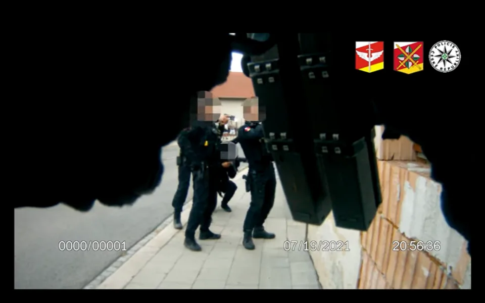 Záběr z policejního zásahu