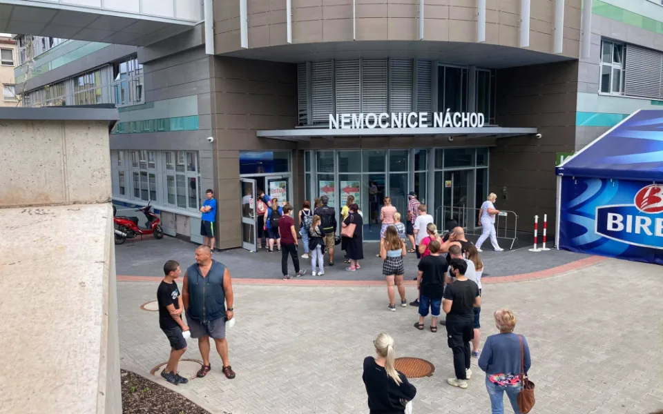 V kraji se rozšiřuje síť očkovacích míst bez registrace. Dnes se otevírá Náchod, ve středu Vrchlabí