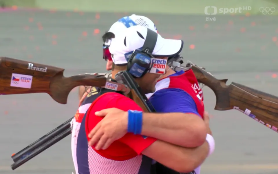 Čeští střelci v trapu slaví double, Lipták má zlato, Kostelecký stříbro