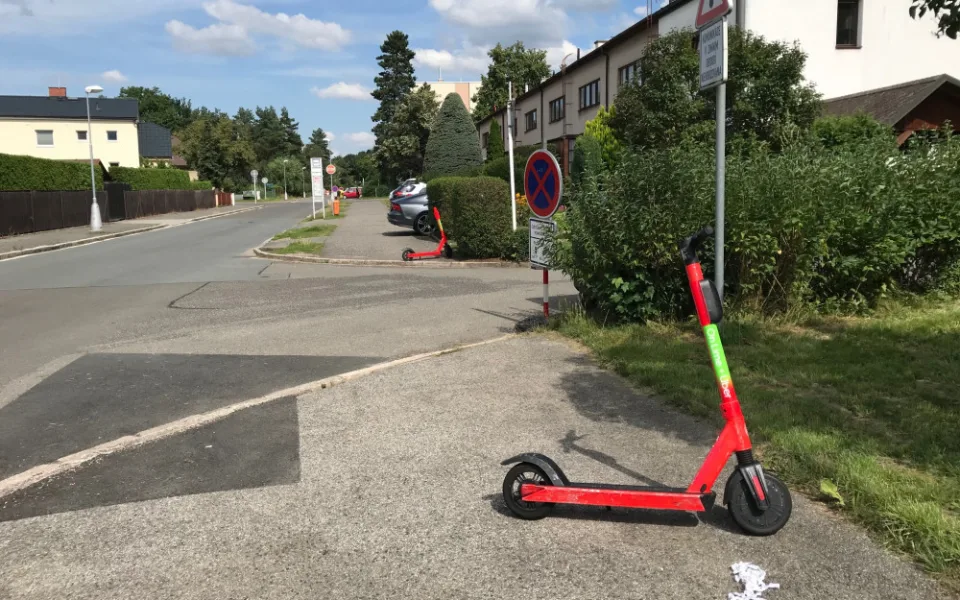 Město chce dodatečně regulovat elektrokoloběžky