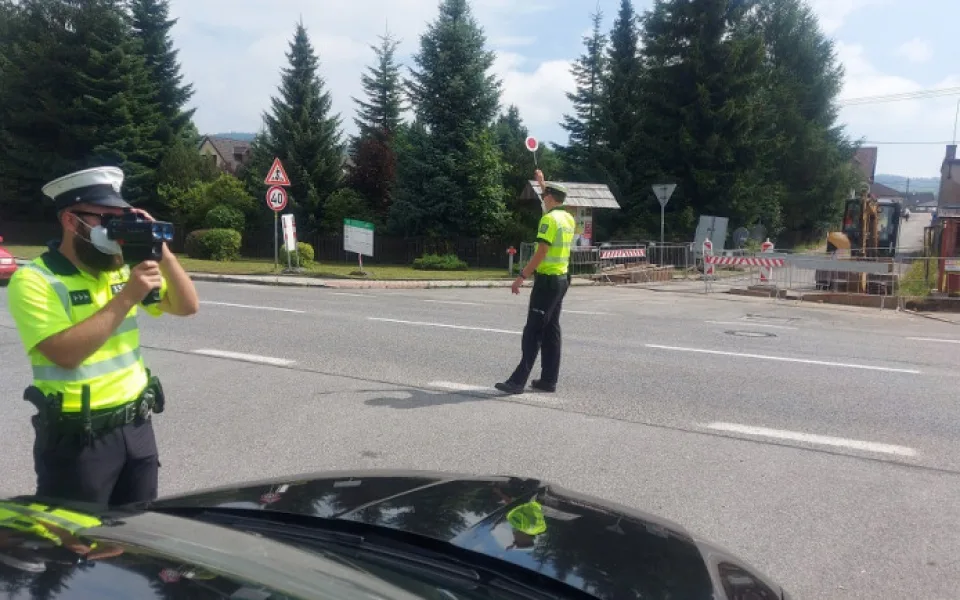 Policisté v kraji se zaměřili na porušování rychlosti, odhalili přes 120 provinilců