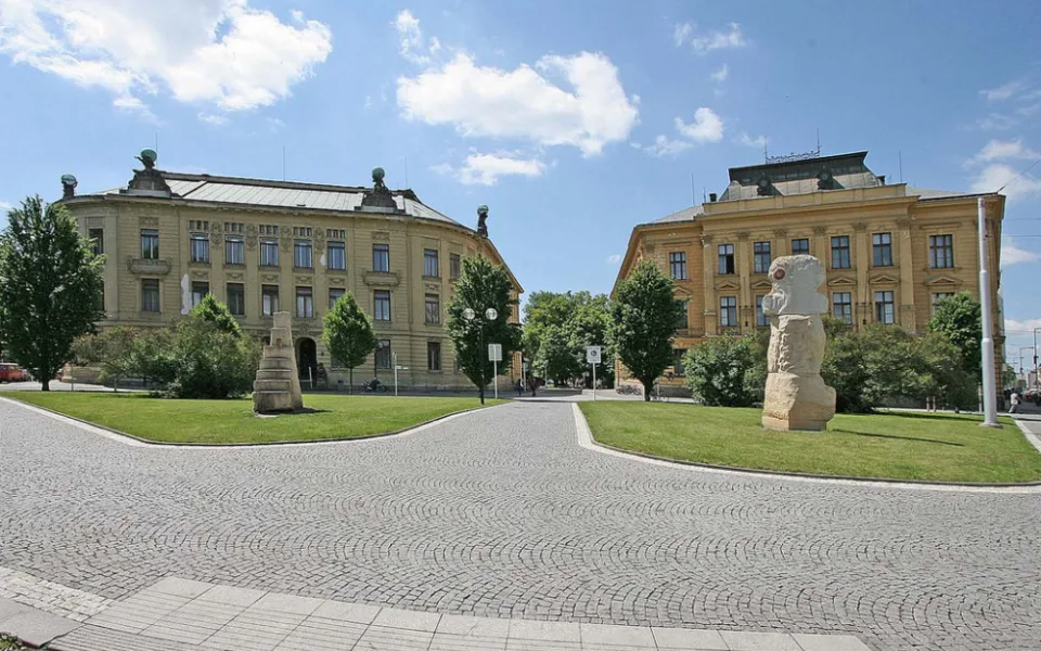 Oprava budovy hradecké univerzity za 235 milionů by mohla začít v létě 2022