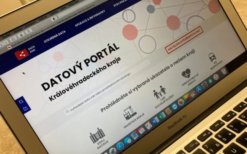 Královéhradecký kraj spustil nový informační portál. Všechna data poskytuje v přehledných grafech