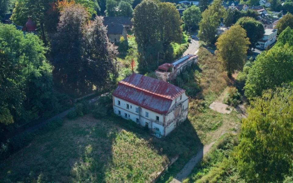 Náchod koupil areál léčebných lázní