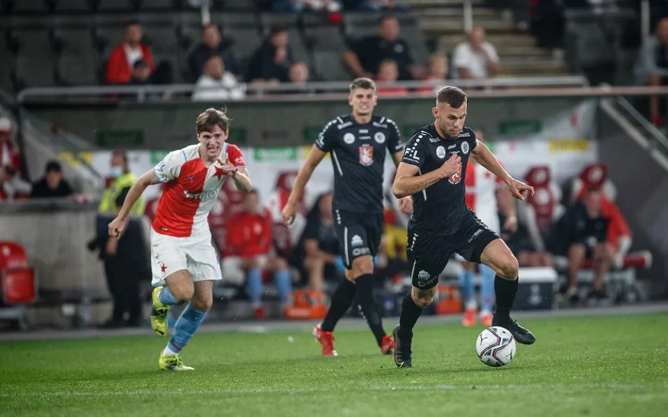 FC Hradec Králové v utkání se Slavií Praha