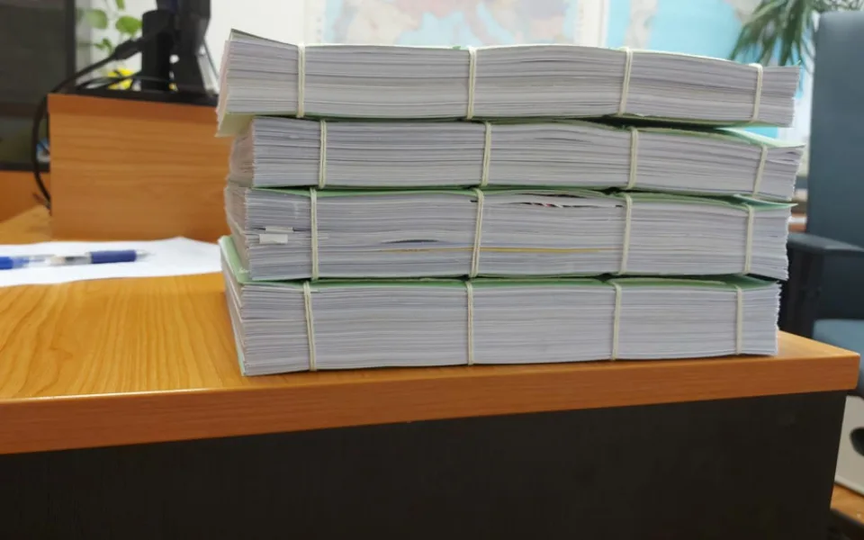 Podvodem z lidí vymámil 13 milionů korun. Všechny peníze prohrál v sázkách